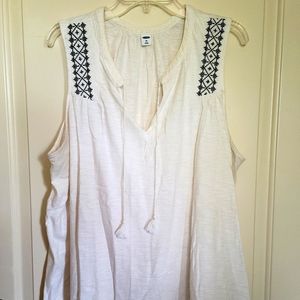 Old Navy tank with cute embroidered accents